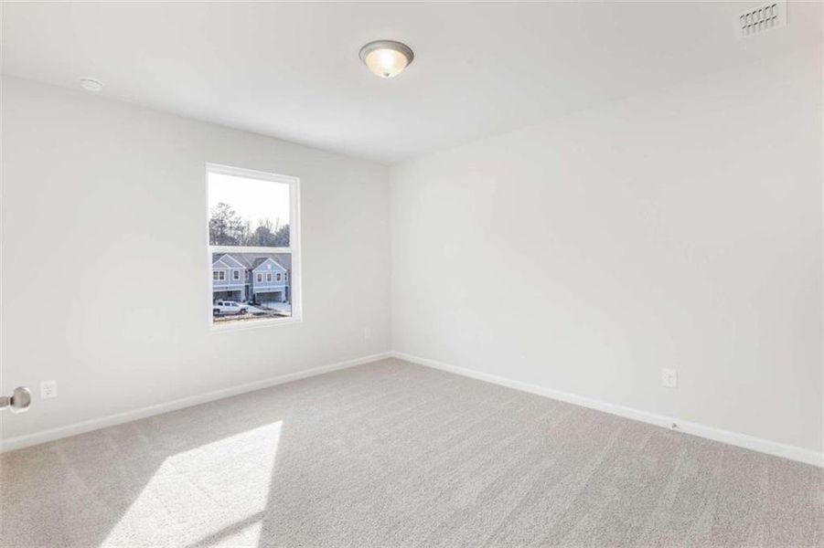 Spacious, unfurnished interior of a new home in , Conyers (Image 18).