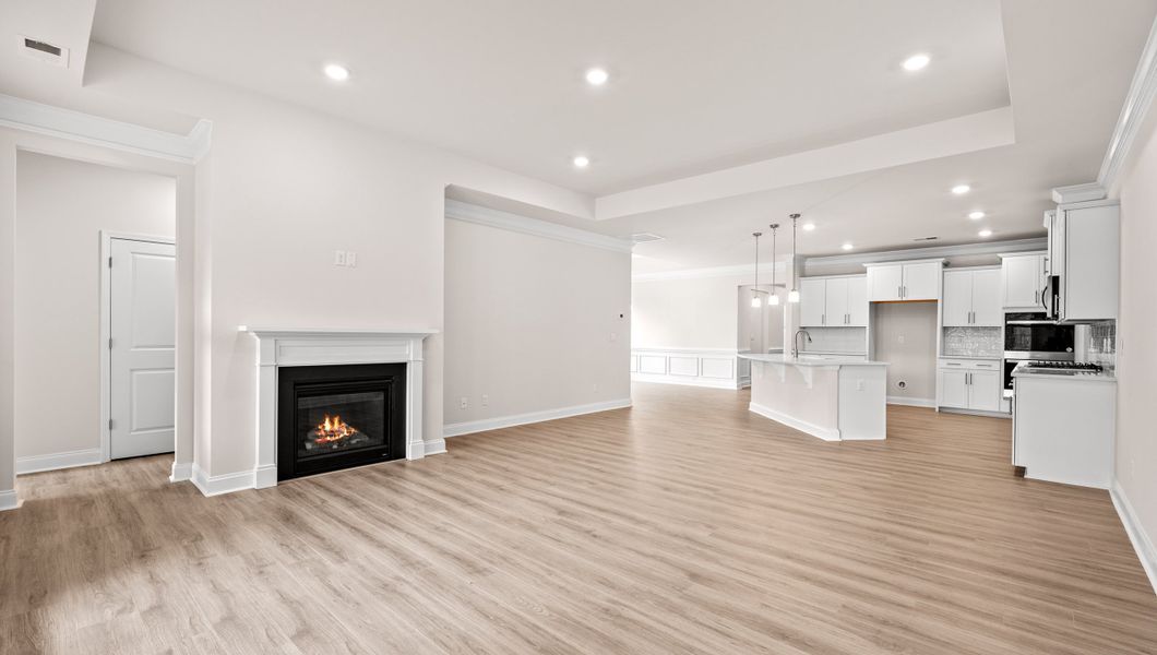 Spacious, unfurnished interior of a new home in Campbell Ridge, Piedmont (Image 22).