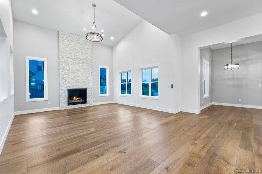 Spacious, unfurnished interior of a new home in , Lakewood (Image 33).