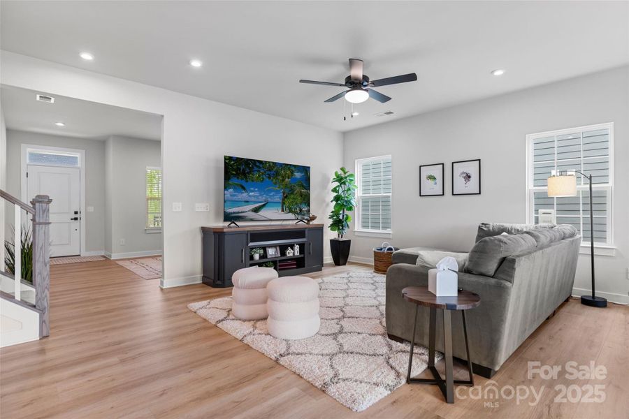 Furnished interior view inside a new home in , Spartanburg (Image 34).