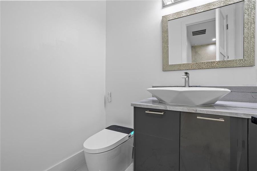 Furnished interior view inside a new home in , Eustis (Image 15).