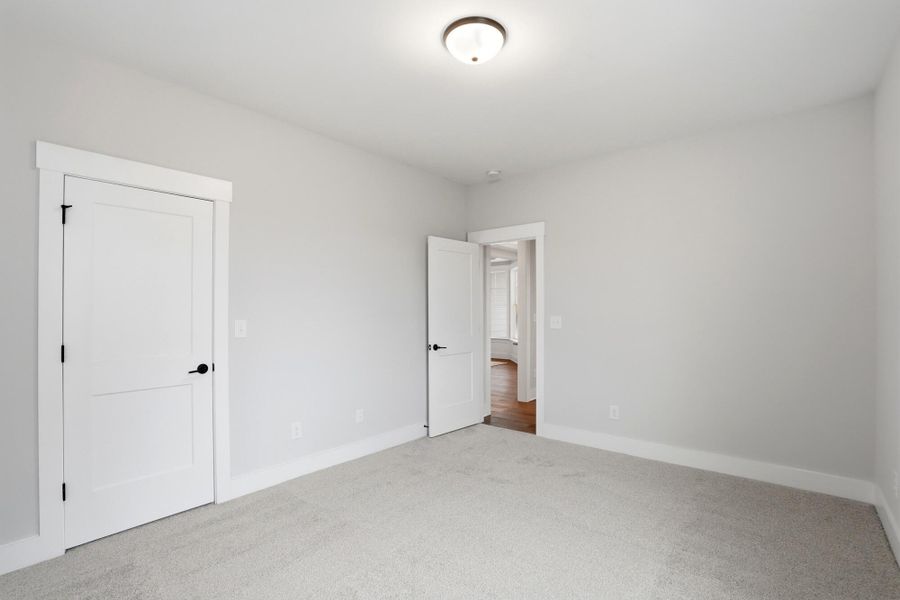 Spacious, unfurnished interior of a new home in Harmony, Harrisburg (Image 59).
