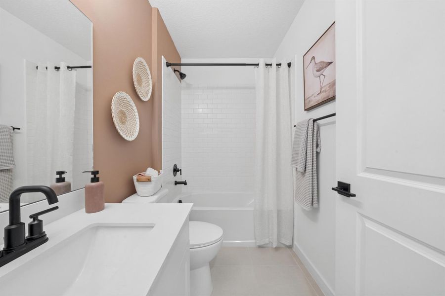 Furnished interior view inside a new home in , Fort Pierce (Image 37).