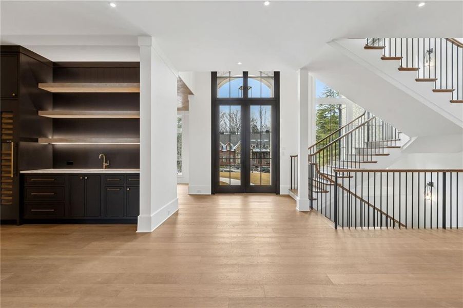 Spacious, unfurnished interior of a new home in , Suwanee (Image 78).