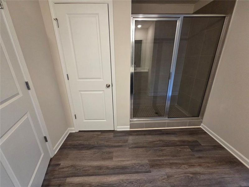 Spacious, unfurnished interior of a new home in , Dawsonville (Image 25).