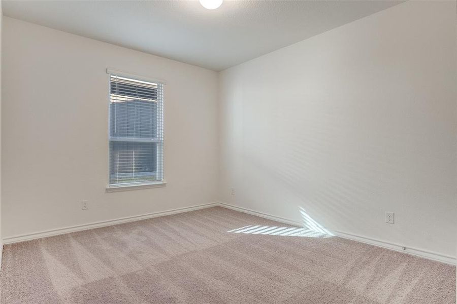 Spacious, unfurnished interior of a new home in Sierra Vista at Kelly Ranch, Aledo (Image 14).