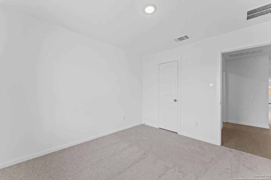 Spacious, unfurnished interior of a new home in Voss Farms: Watermill Collection, New Braunfels (Image 18). Spacious, unfurnished interior of a new home in Voss Farms: Watermill Collection, New Braunfels (Image 18).