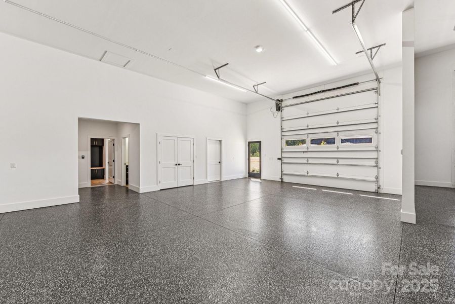 Spacious, unfurnished interior of a new home in , Mooresville (Image 30). Spacious, unfurnished interior of a new home in , Mooresville (Image 30).