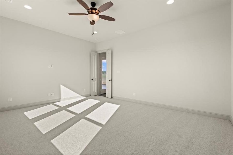 Spacious, unfurnished interior of a new home in Levante - 1 Acre Lots, Waxahachie (Image 14). Spacious, unfurnished interior of a new home in Levante - 1 Acre Lots, Waxahachie (Image 14).