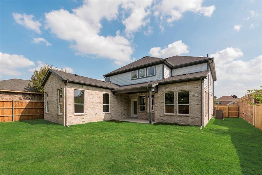 Front exterior of a new home in , Rowlett, TX, highlighting curb appeal (Image 25). Front exterior of a new home in , Rowlett, TX, highlighting curb appeal (Image 25).