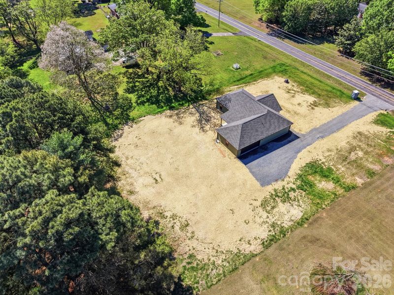 Image 38 of a home in .