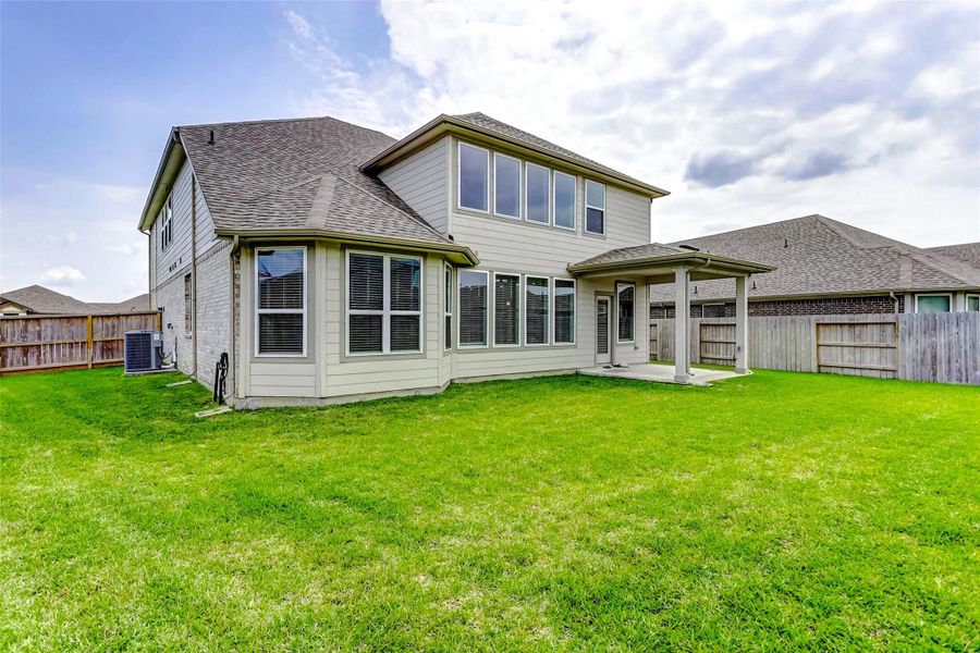 Image 20 of a home in Massey Oaks - Premier Series. Image 20 of a home in Massey Oaks - Premier Series.