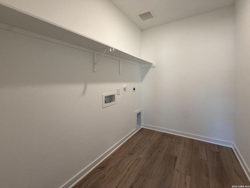 Spacious, unfurnished interior of a new home in The Wilder, Adkins (Image 15). Spacious, unfurnished interior of a new home in The Wilder, Adkins (Image 15).