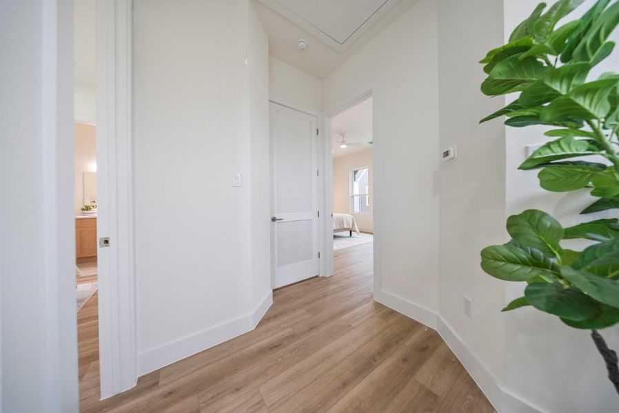 Spacious, unfurnished interior of a new home in , Houston (Image 18).