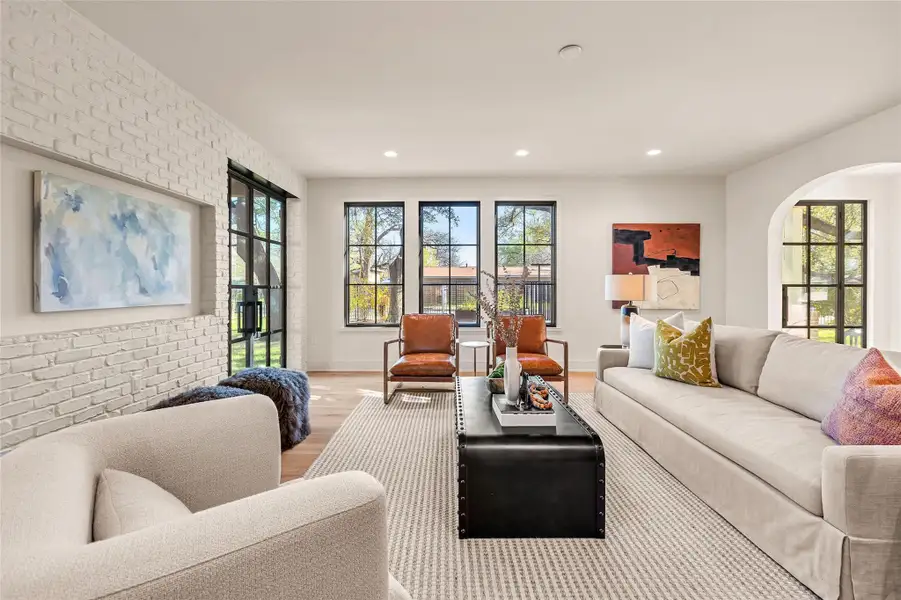 Furnished interior view inside a new home in , Austin (Image 9). Furnished interior view inside a new home in , Austin (Image 9).