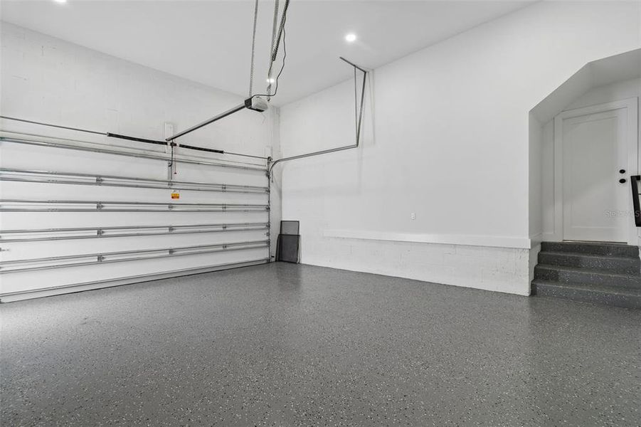 Spacious, unfurnished interior of a new home in , Tampa (Image 46). Spacious, unfurnished interior of a new home in , Tampa (Image 46).