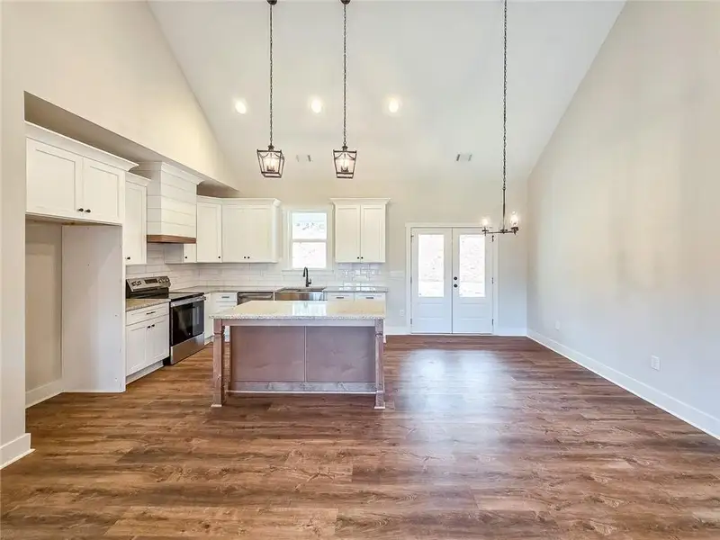Furnished interior view inside a new home in , Dallas (Image 5).