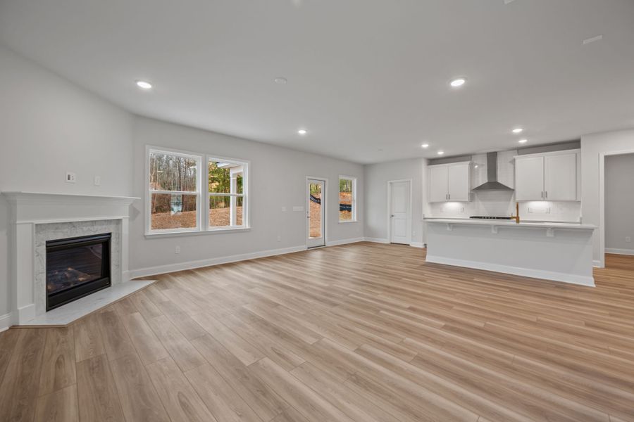 Spacious, unfurnished interior of a new home in Carriage Estates, Lexington (Image 25).