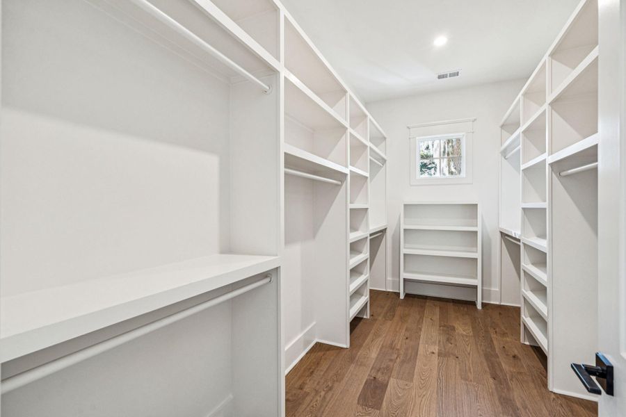 Spacious, unfurnished interior of a new home in , Johns Island (Image 55).