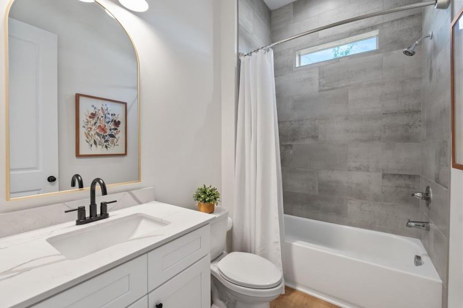 Furnished interior view inside a new home in , Monticello (Image 27).