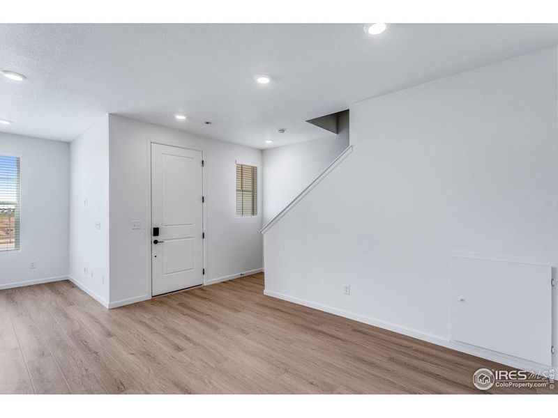 Spacious, unfurnished interior of a new home in , Berthoud (Image 30).