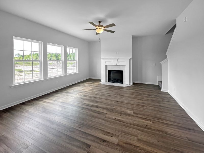 Spacious, unfurnished interior of a new home in Doctor's Creek, Ludowici (Image 14).