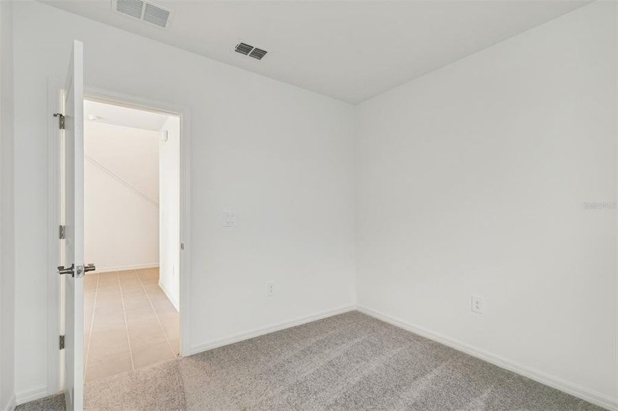 Spacious, unfurnished interior of a new home in Southpointe, Palmetto (Image 22).