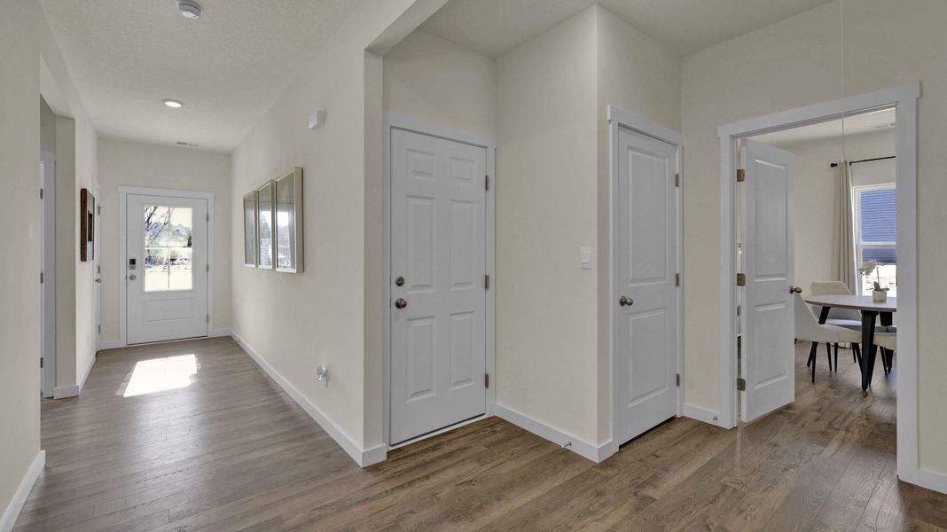 Image 37 of a home in Lone Oaks Farm.