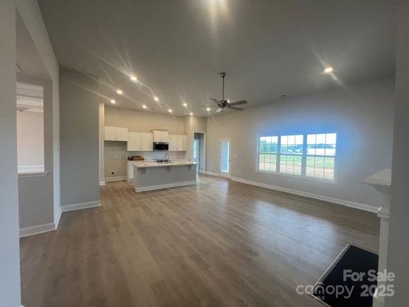 Spacious, unfurnished interior of a new home in Swann Hills, Statesville (Image 13).