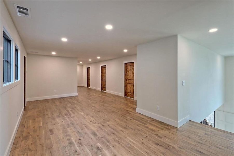 Spacious, unfurnished interior of a new home in , Clayton (Image 83).