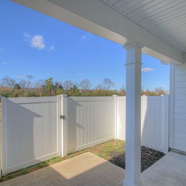 Exterior details and patio area of a home in Jackson Towne, Murfreesboro (Image 18).