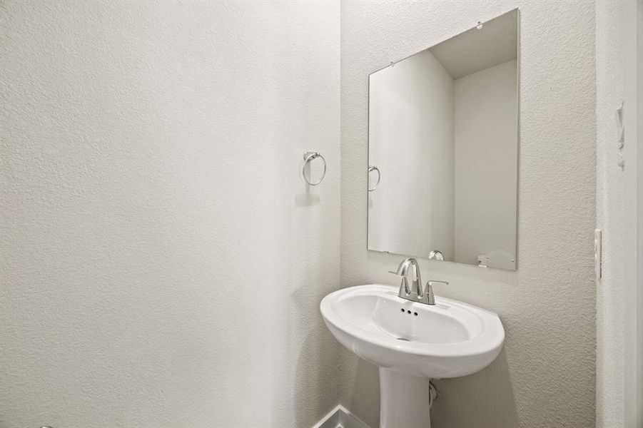 Image 19 of a home in Ambergrove.