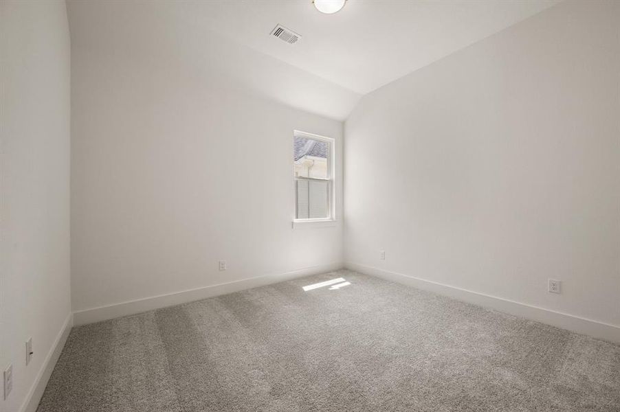 Spacious, unfurnished interior of a new home in Parks of Aledo, Aledo (Image 30). Spacious, unfurnished interior of a new home in Parks of Aledo, Aledo (Image 30).