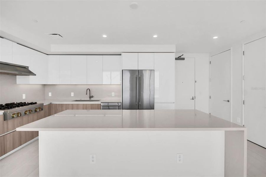 Furnished interior view inside a new home in , St. Petersburg (Image 12).