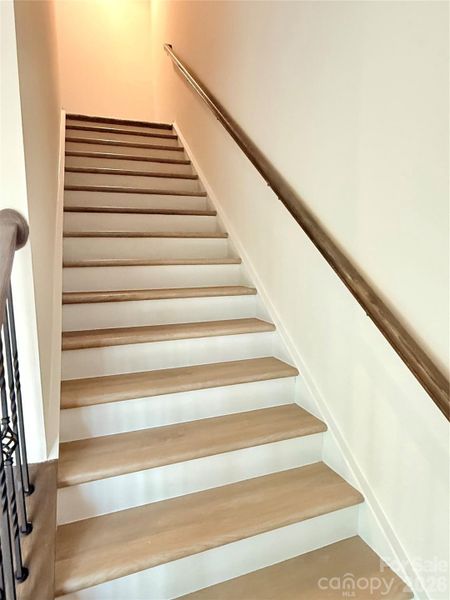 Spacious, unfurnished interior of a new home in Village of Waxhaw, Waxhaw (Image 17).