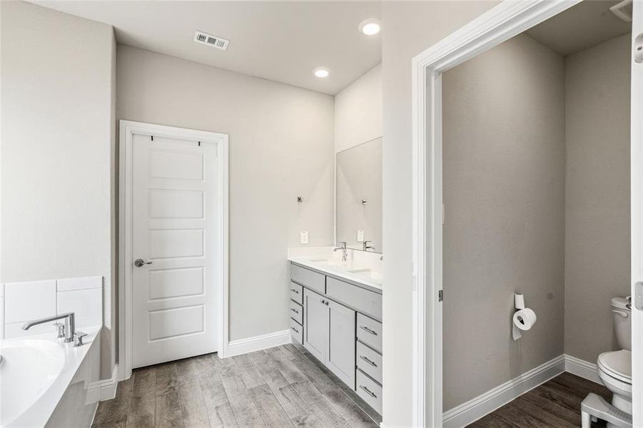 Furnished interior view inside a new home in , Denton (Image 15).
