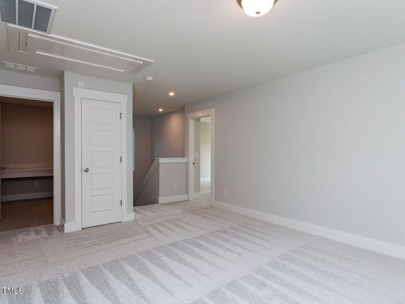 Retreat. Similar Home