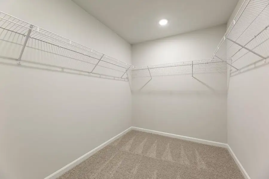 Spacious, unfurnished interior of a new home in Belleview Manor, Fairburn (Image 30).