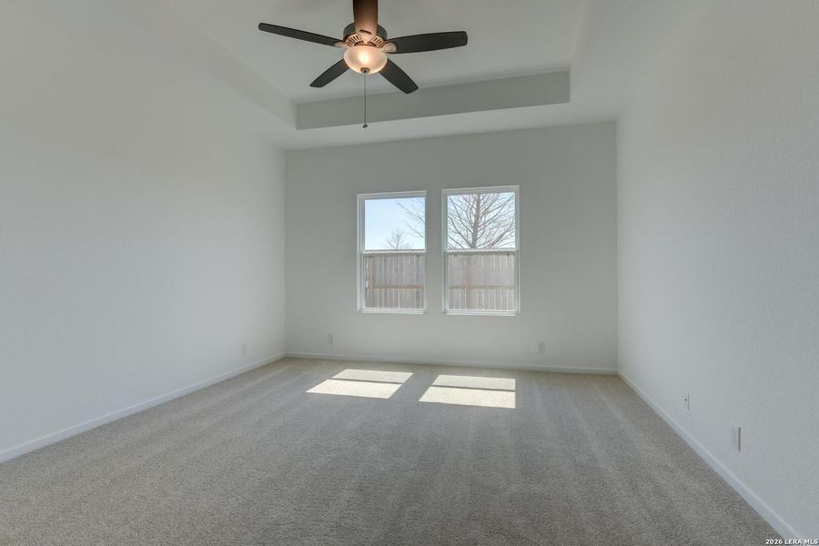 Spacious, unfurnished interior of a new home in Hennersby Hollow, San Antonio (Image 12). Spacious, unfurnished interior of a new home in Hennersby Hollow, San Antonio (Image 12).