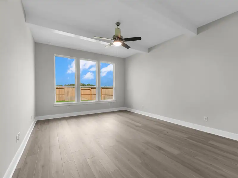 Spacious, unfurnished interior of a new home in Sienna 60’, Missouri City (Image 16). Spacious, unfurnished interior of a new home in Sienna 60’, Missouri City (Image 16).