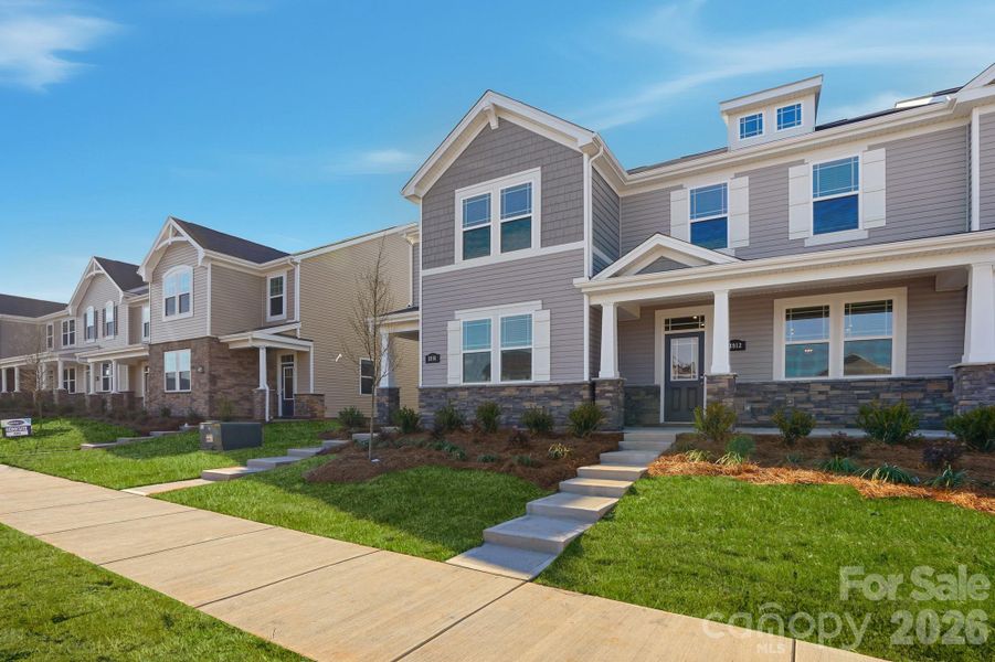 For representation purposes of floorplan only, actual homesite is under construction and design and structural options may vary