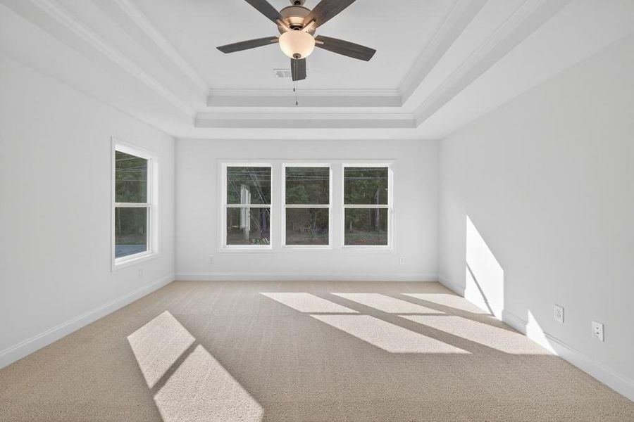 Spacious, unfurnished interior of a new home in , Jefferson (Image 41).