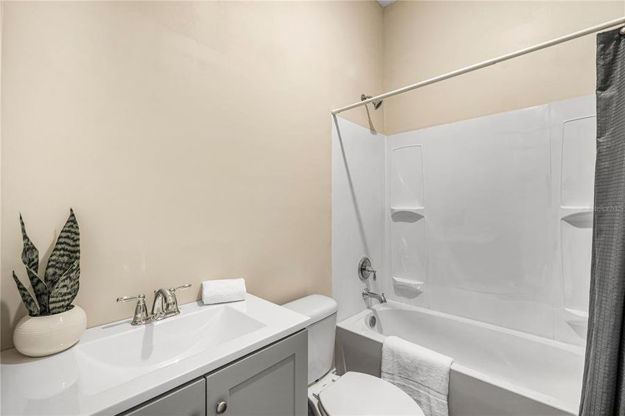 Furnished interior view inside a new home in , Keystone Heights (Image 20).