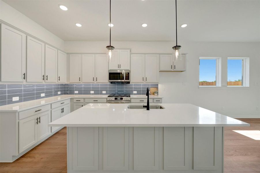 Furnished interior view inside a new home in The Grand Prairie - Meadow Collection, Hockley (Image 11).