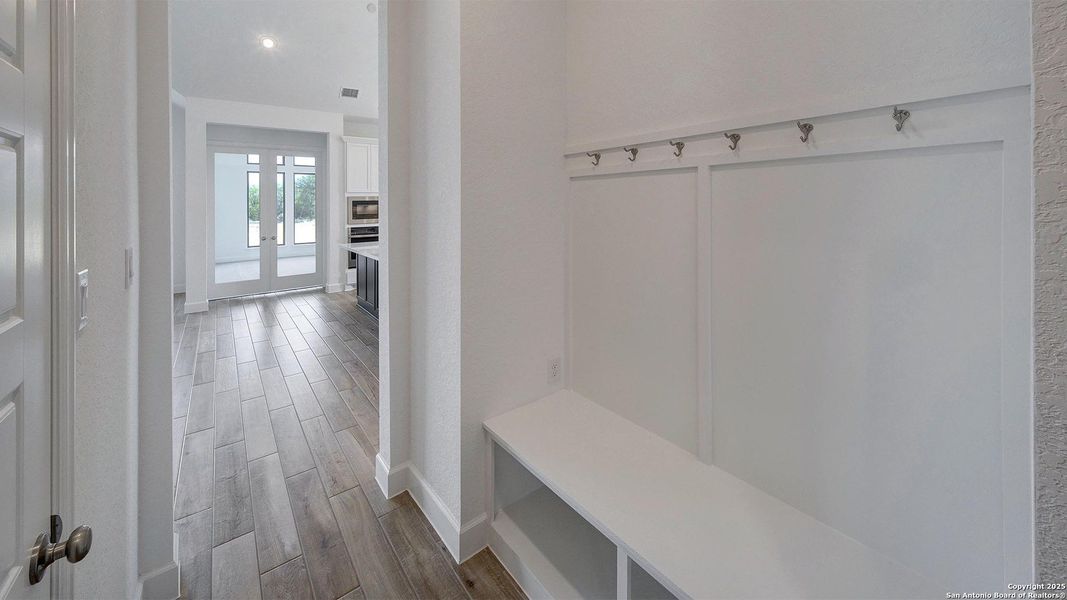 Image 27 of a home in Alsatian Oaks 60'. Image 27 of a home in Alsatian Oaks 60'.