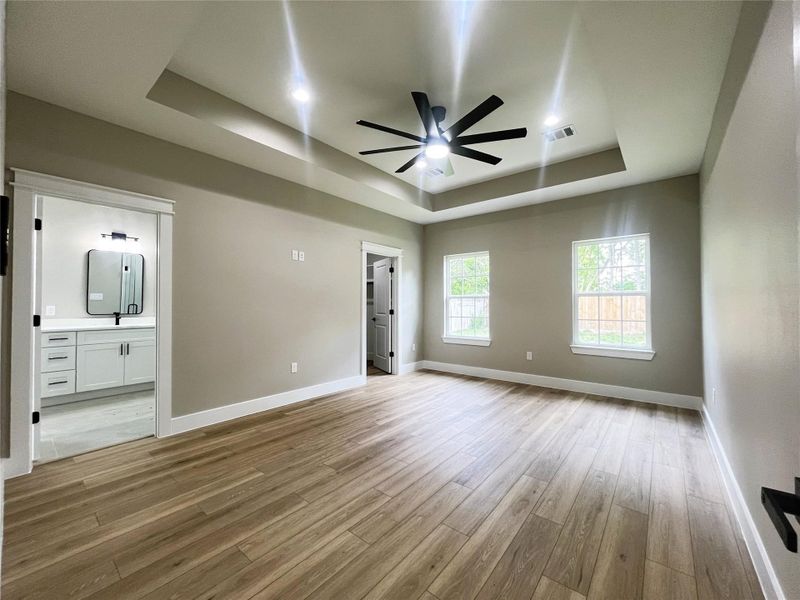 8914 Ivy Spring Ln primary bedroom 8914 Ivy Spring Ln primary bedroom