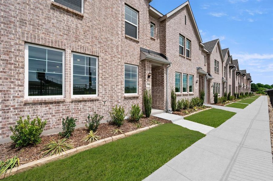 5700 Lakeview- Front-3 5700 Lakeview- Front-3