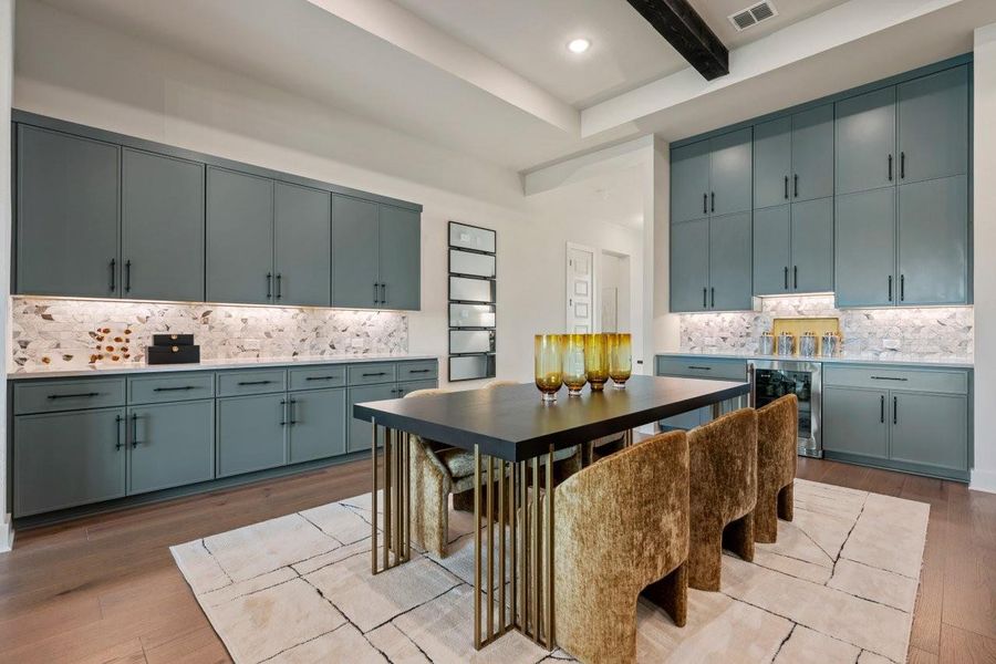 Representative images and renderings are for illustrative purposes. Actual structural options and design finishes of home may vary.