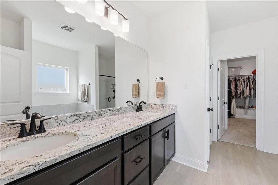 Furnished interior view inside a new home in , Orange (Image 9).