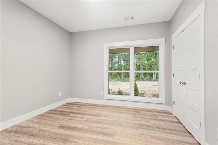 Spacious, unfurnished interior of a new home in , Carrollton (Image 24).